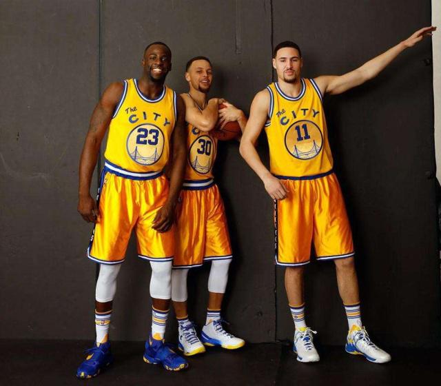 三喜临门的 三喜临门的