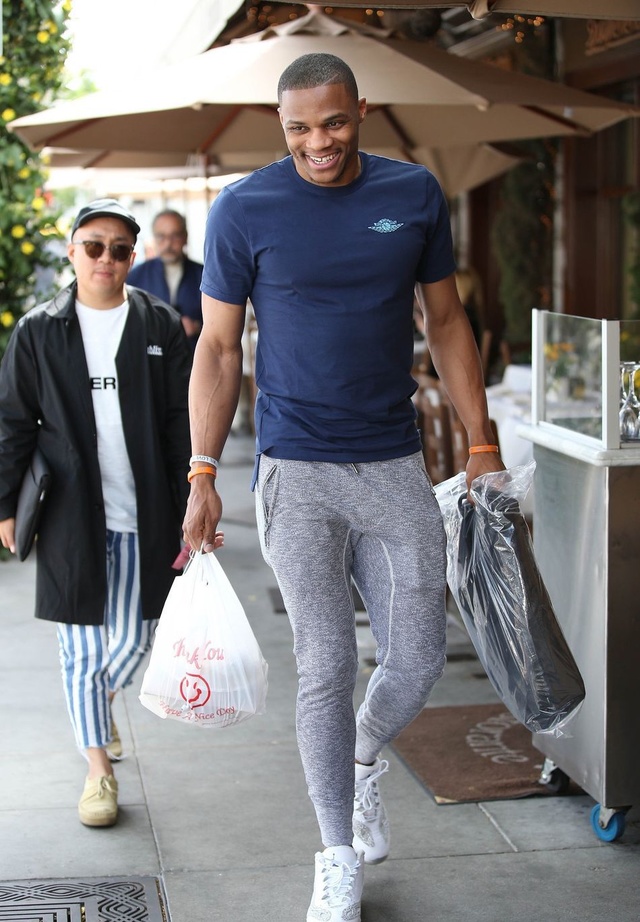 承担了组织 承担了组织